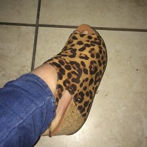 Bamboo cheetah print wedges